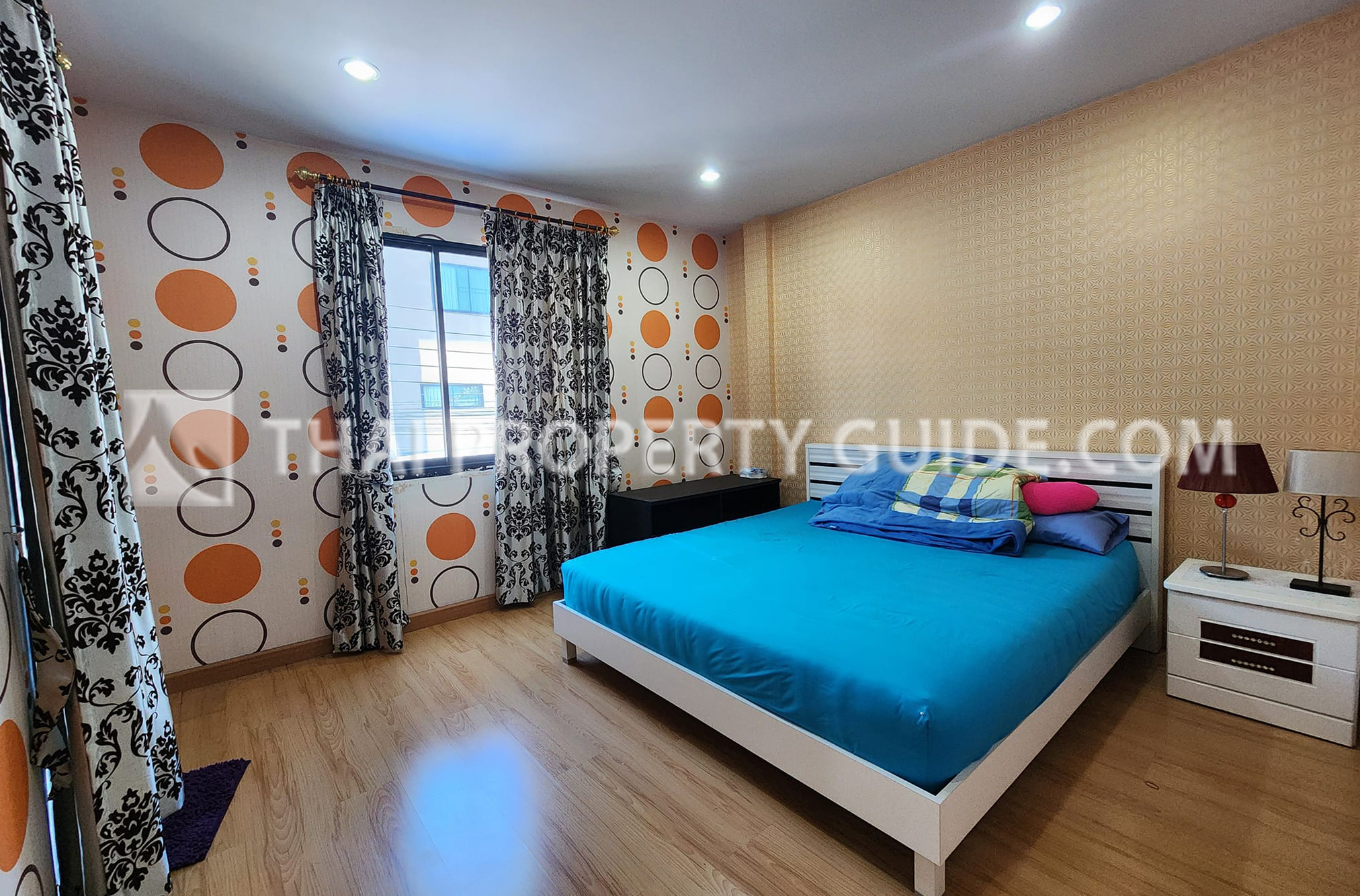 Townhouse in Sukhumvit 